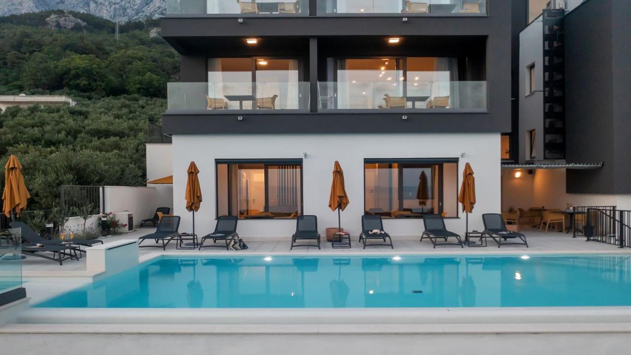 Villa Dinora Makarska Exteriör bild