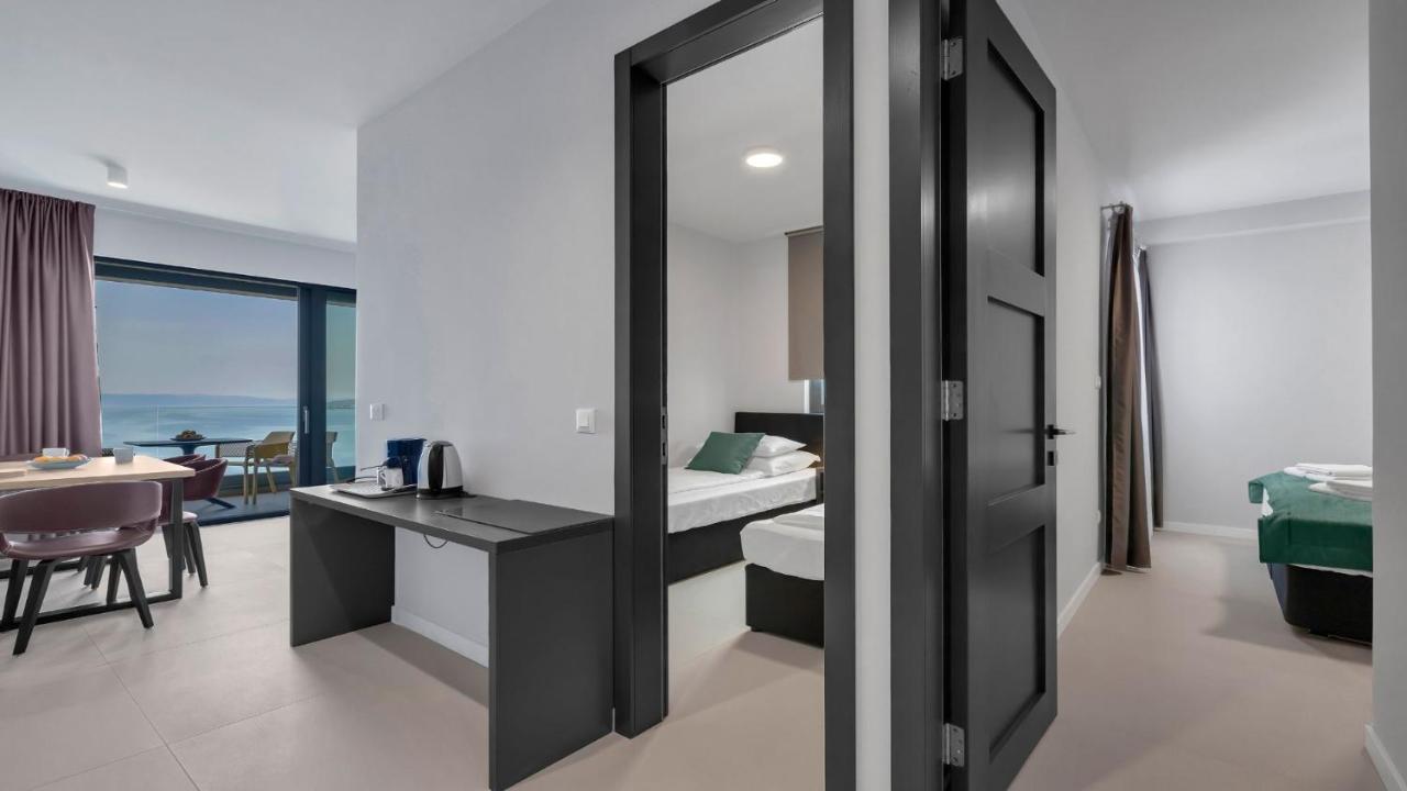 Villa Dinora Makarska Exteriör bild