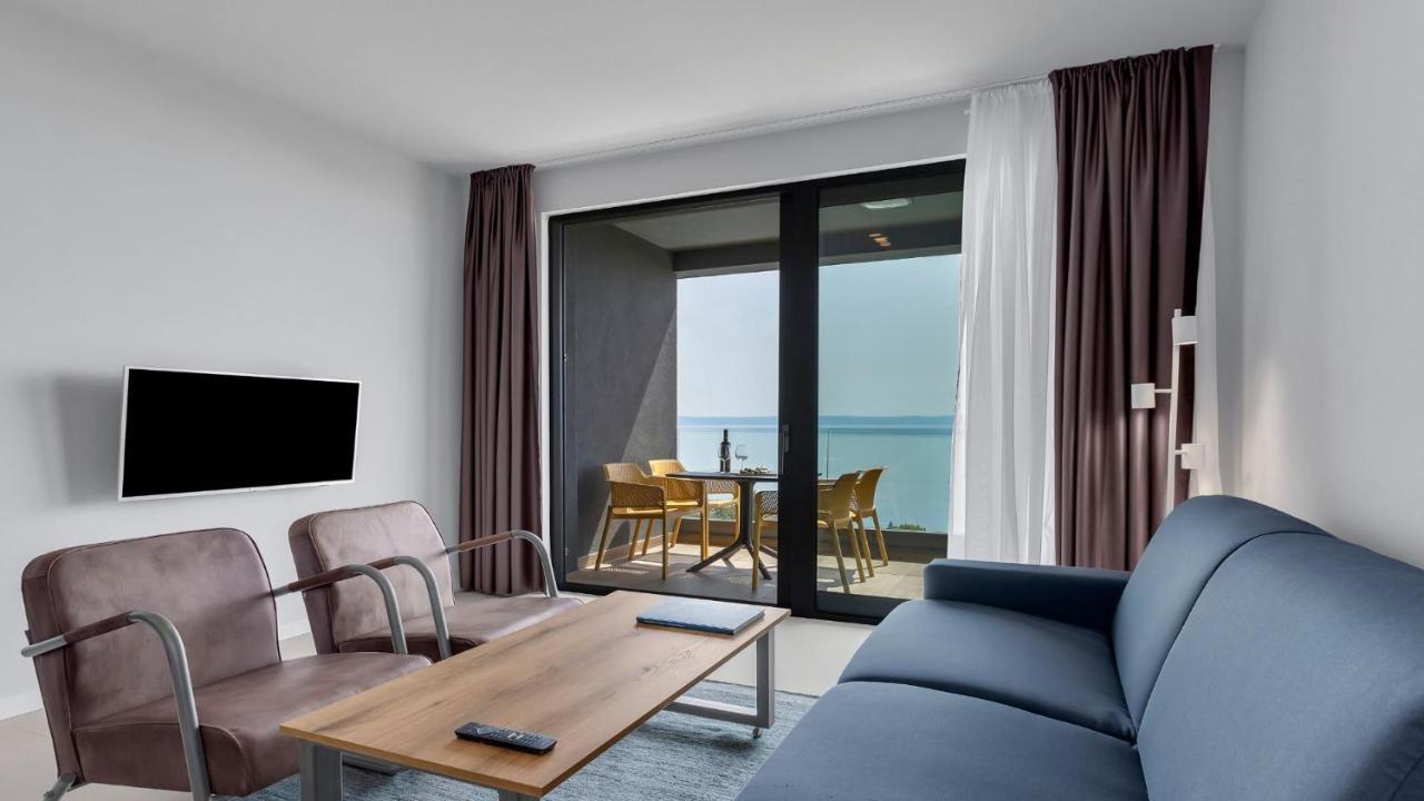 Villa Dinora Makarska Exteriör bild