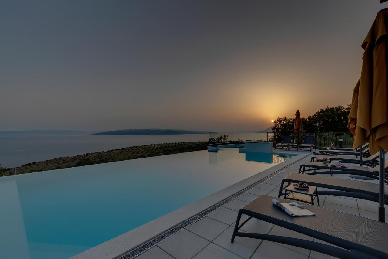 Villa Dinora Makarska Exteriör bild