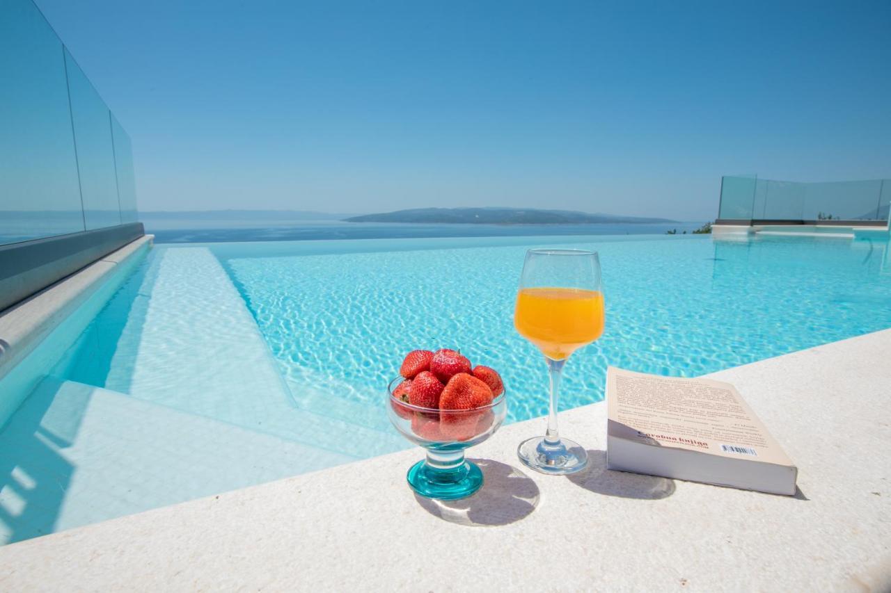 Villa Dinora Makarska Exteriör bild